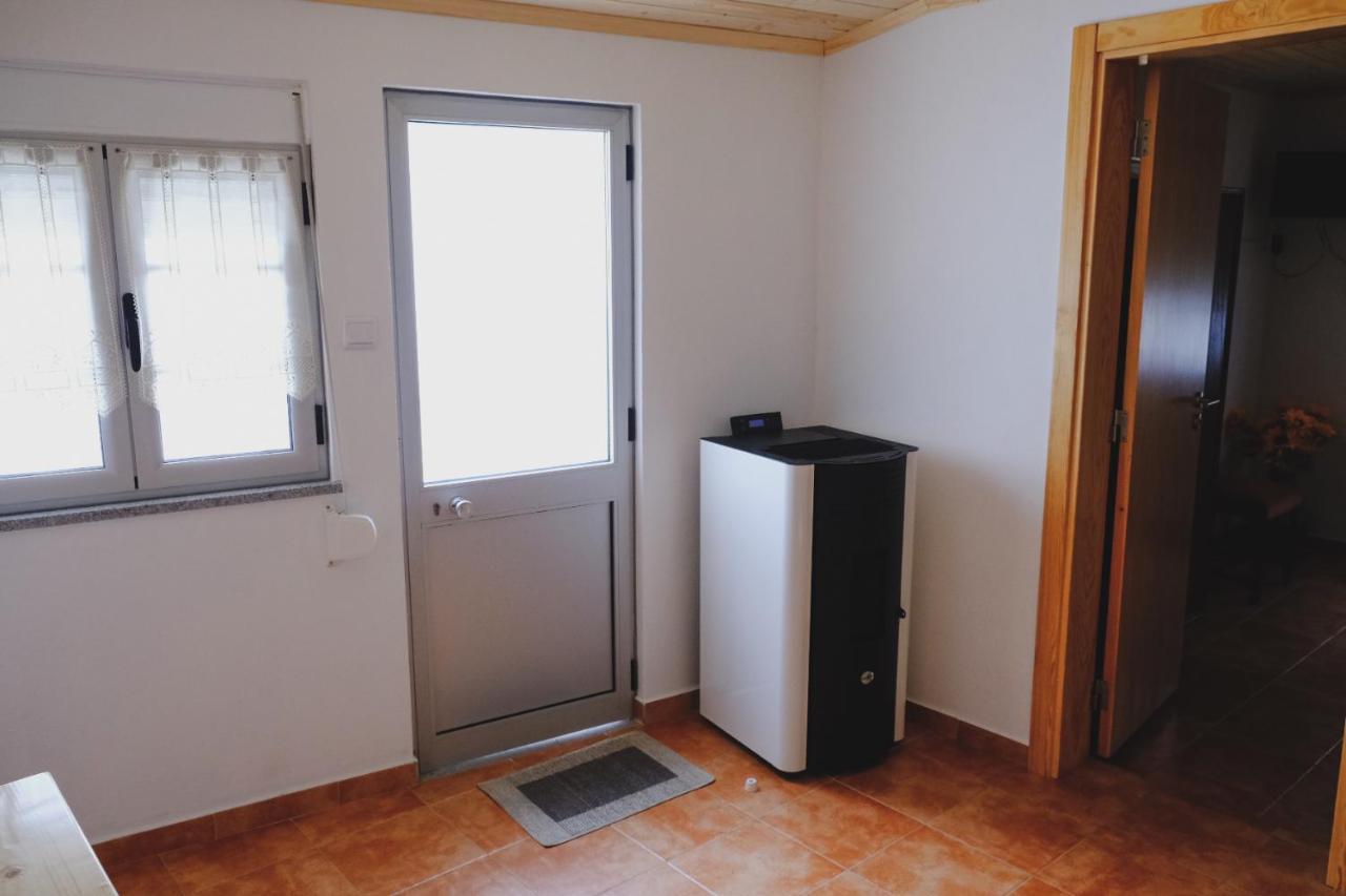 Casinha Da Eira Appartement Góis Buitenkant foto