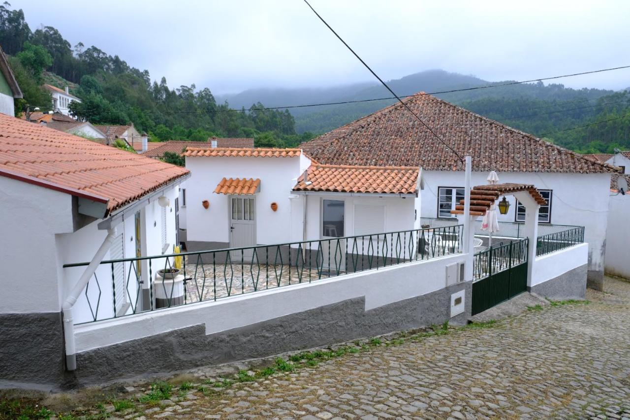 Casinha Da Eira Appartement Góis Buitenkant foto